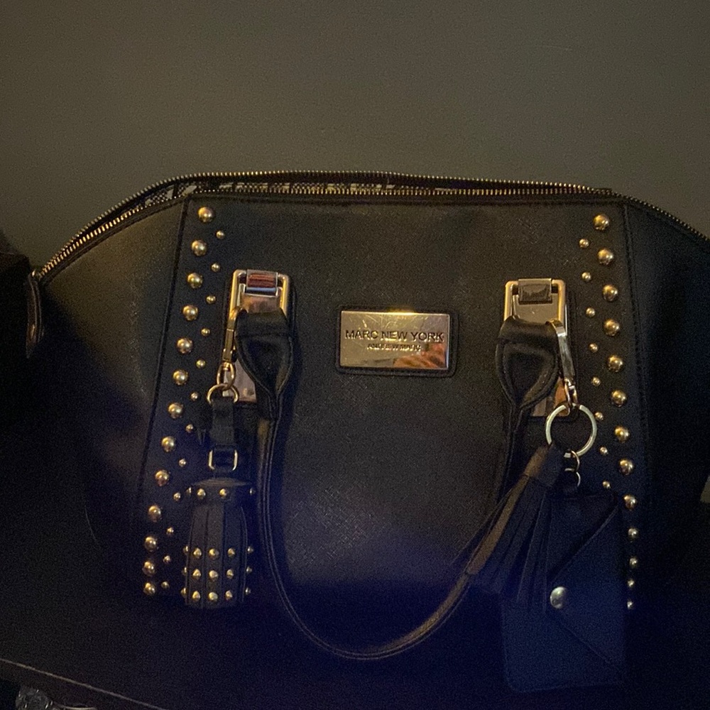Women black Andrew marc purse